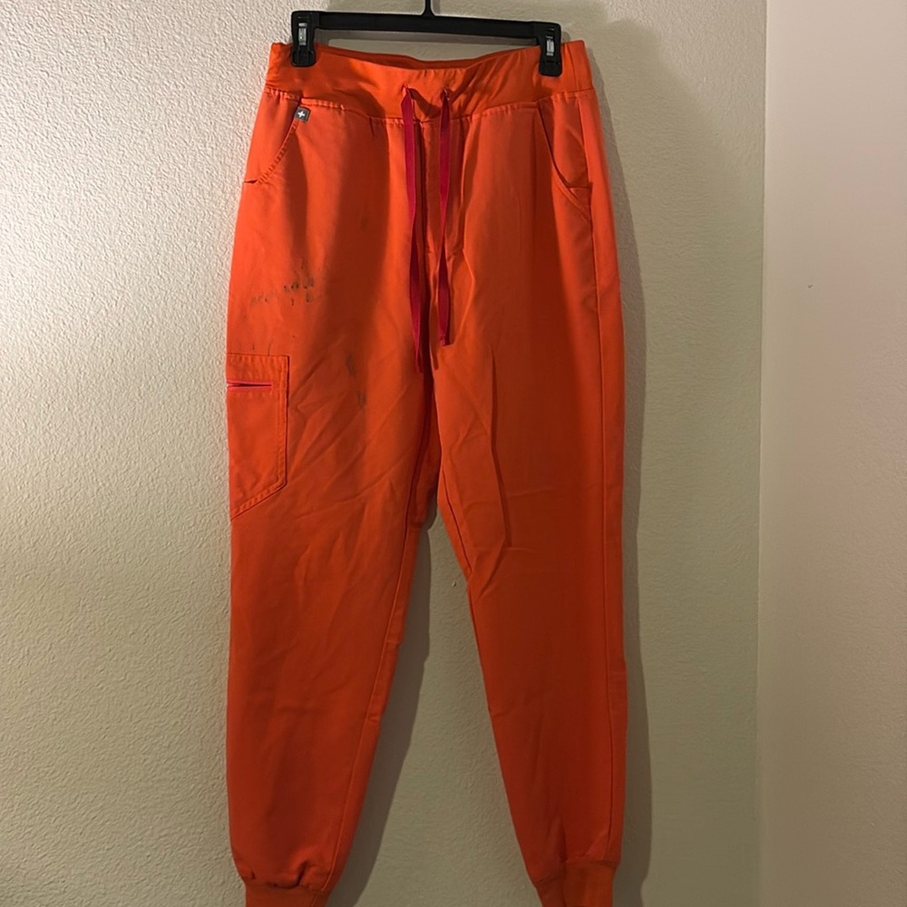 Figs jogger scrub pants